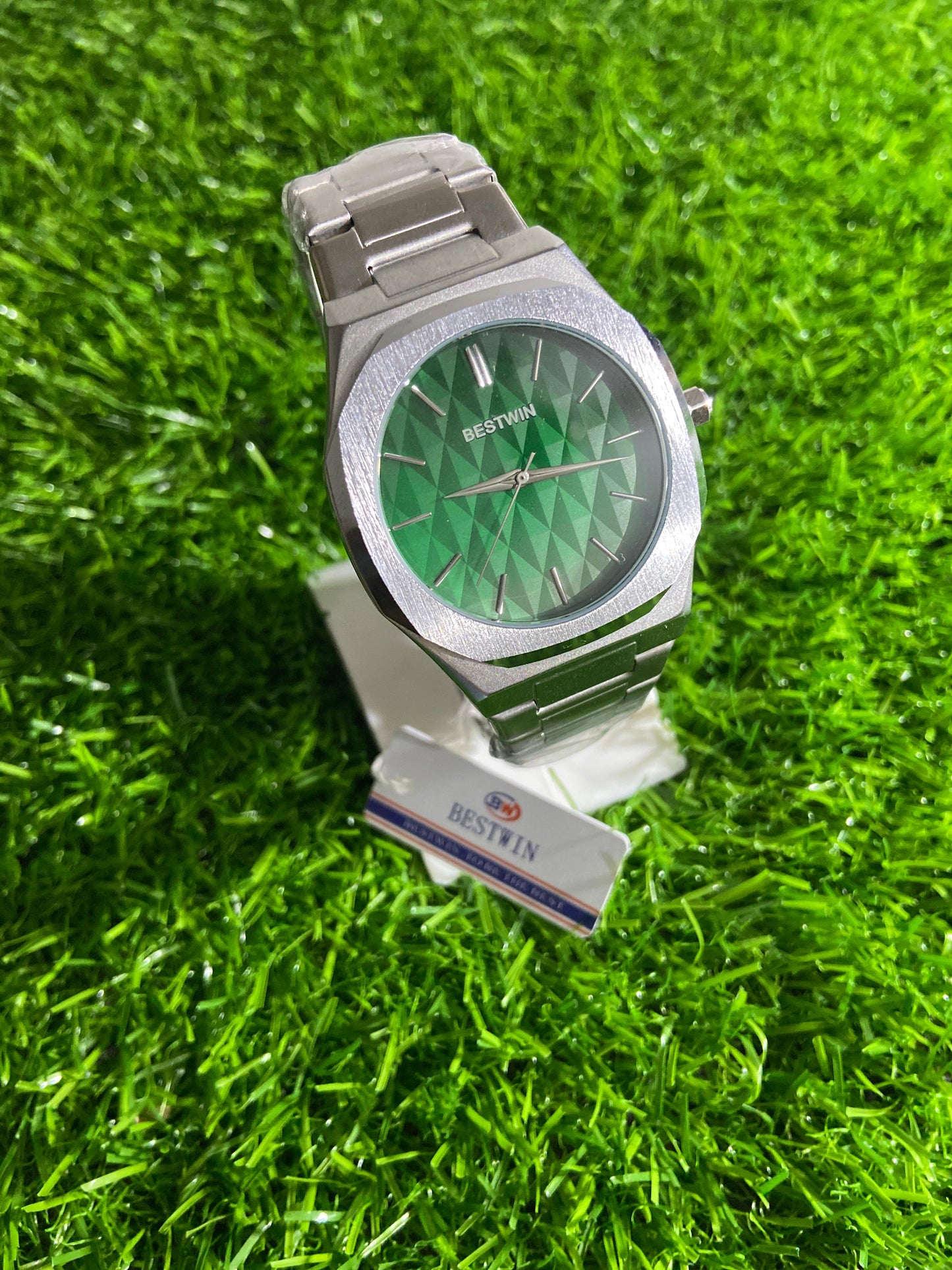 Dual Glare – BESTWIN Green Prism Dial Edition