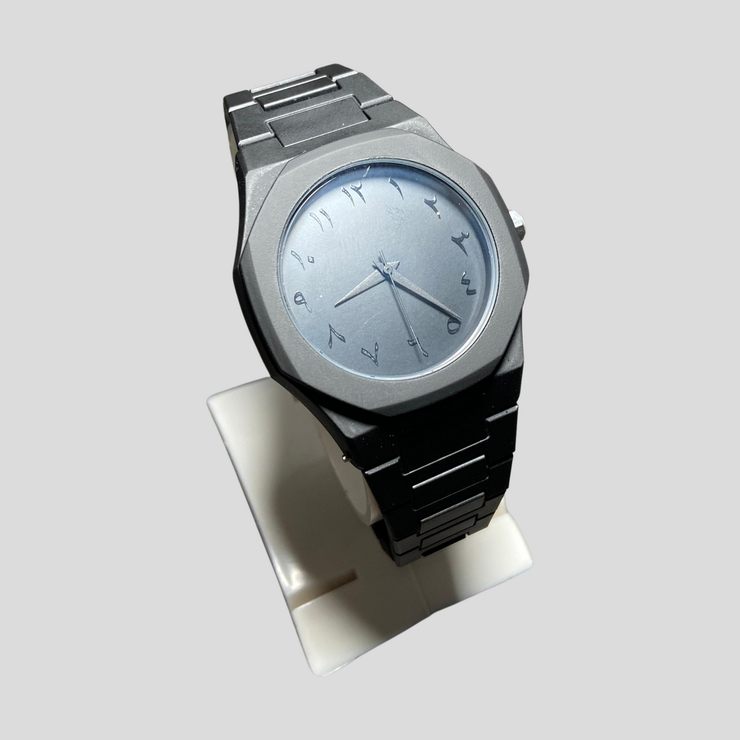 Black Arabic Aura Elegance in Every Tick – The Midnight Arabic Dial Edition