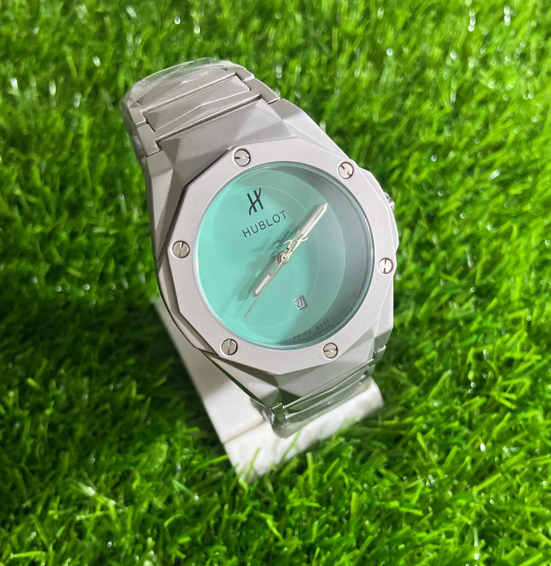 Hublot-Inspired Stainless Steel Wristwatch with Mint Green Dial - Image 2